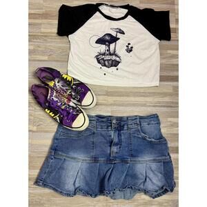 Y2K Mushroom Crop Fairycore Grunge Baby Tee Alt Mall Girl Black White Graphic